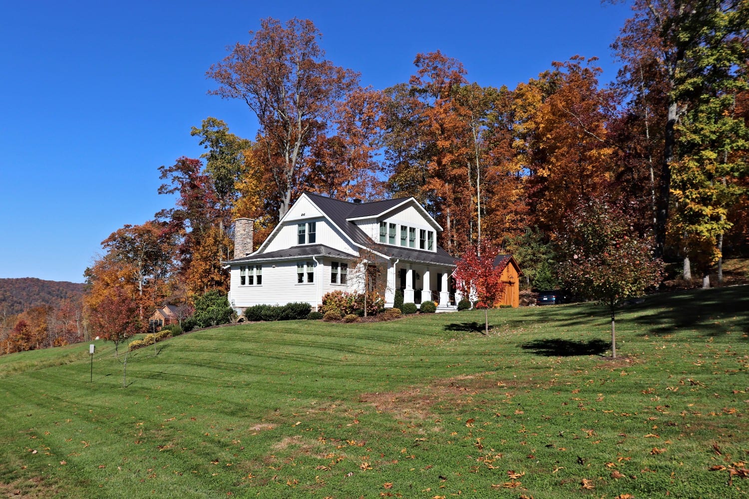 SheepMeadow_Image1 Warm Springs Farm features